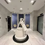 Serenity All-in Luxury Private アパート アランヤ